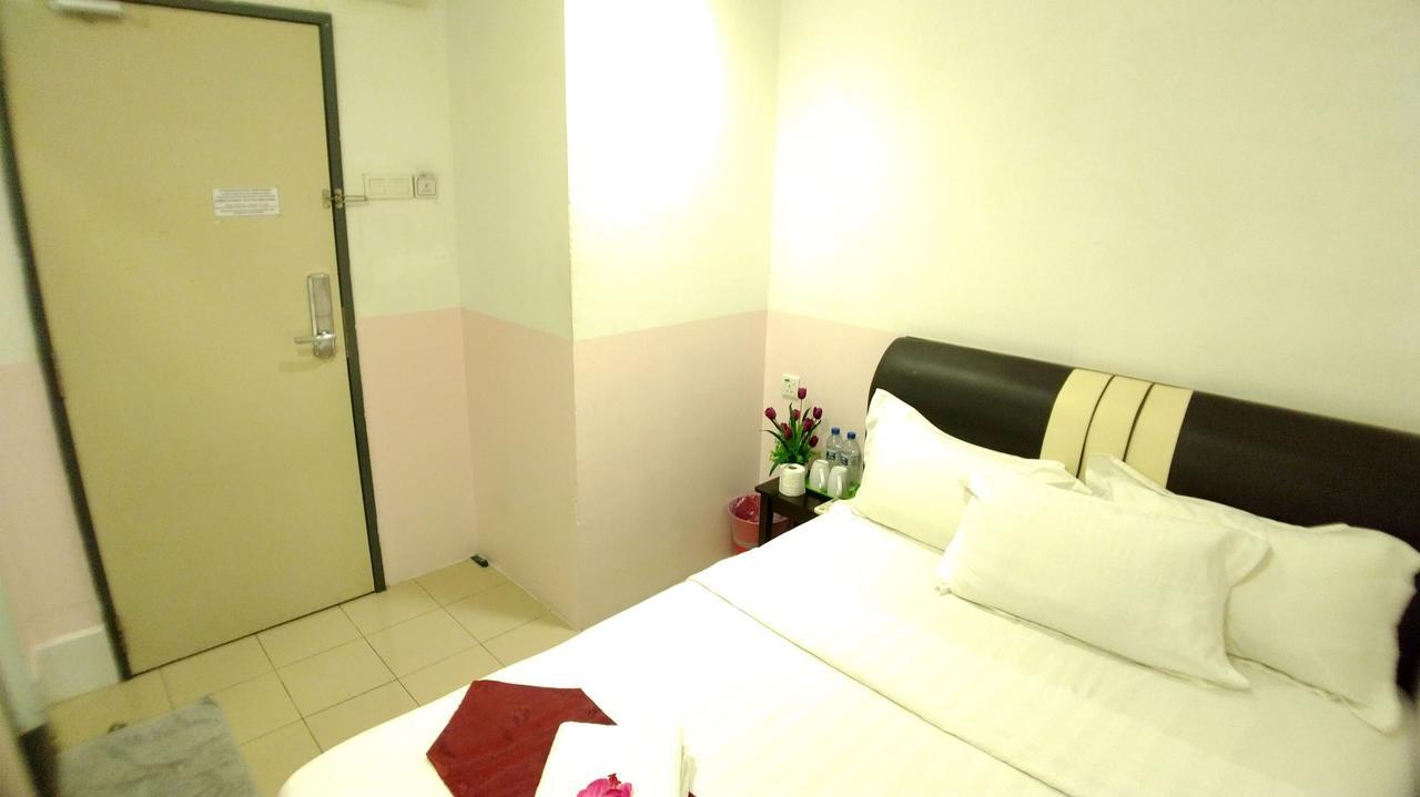 גלוגור Apple 1 Hotel Budget מראה חיצוני תמונה