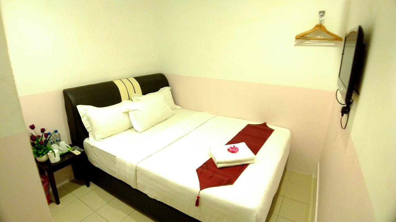 גלוגור Apple 1 Hotel Budget מראה חיצוני תמונה
