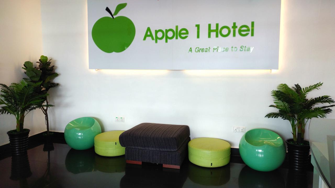 גלוגור Apple 1 Hotel Budget מראה חיצוני תמונה