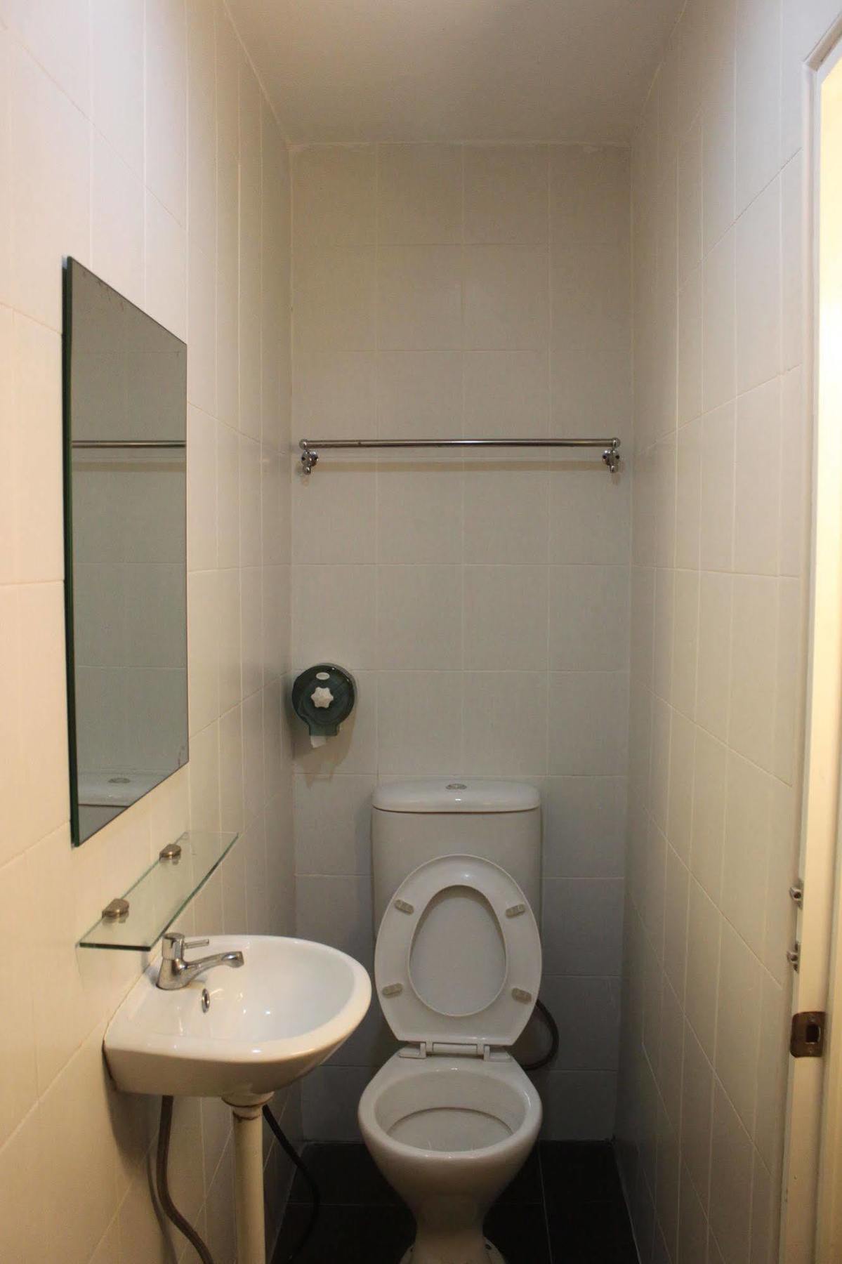 גלוגור Apple 1 Hotel Budget מראה חיצוני תמונה