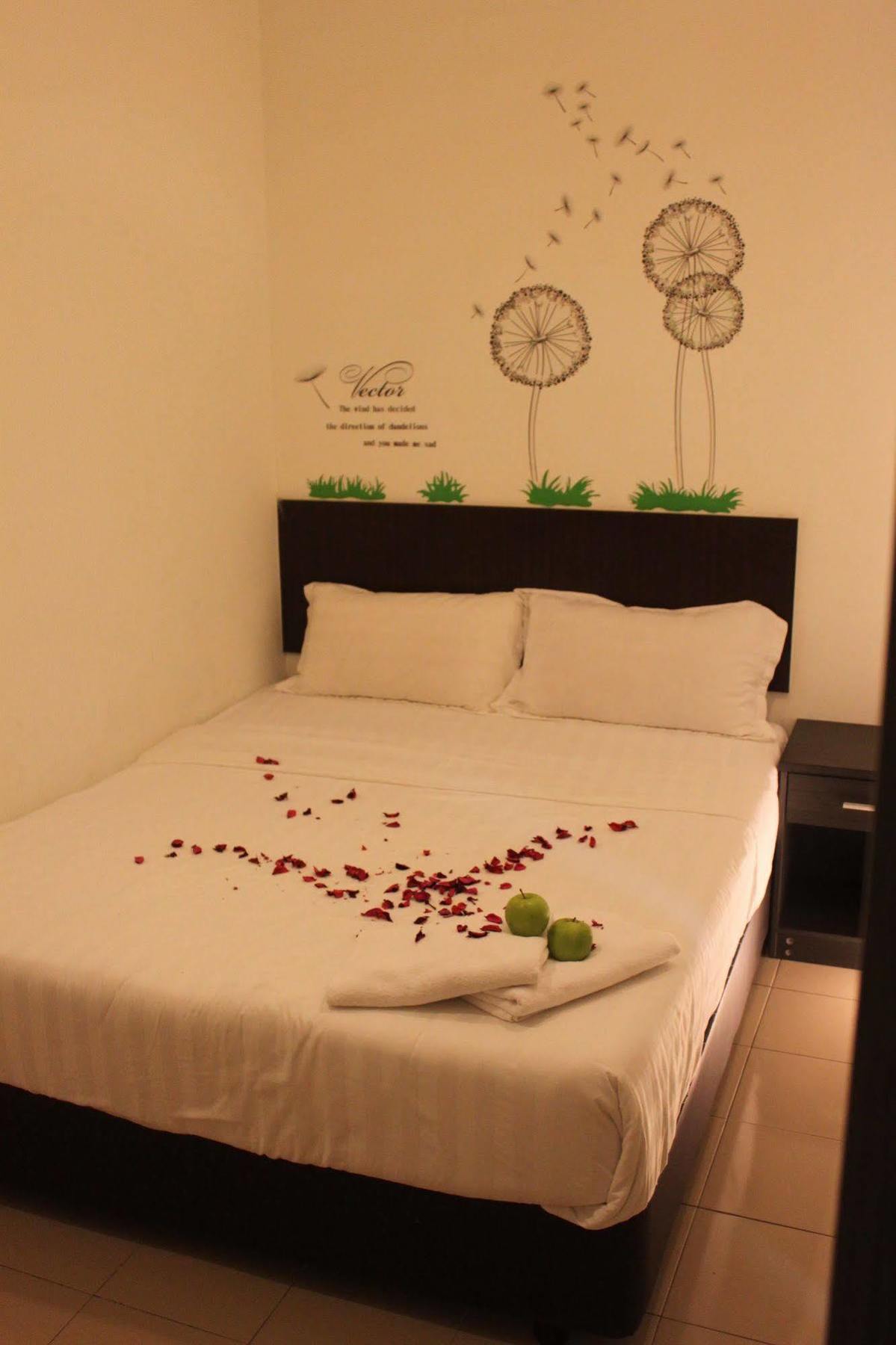 גלוגור Apple 1 Hotel Budget מראה חיצוני תמונה